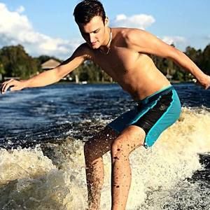 Meet your Posher, Anthony